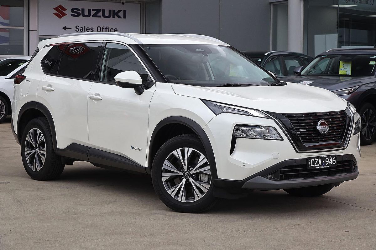 2024 Nissan X-TRAIL ST-L T33