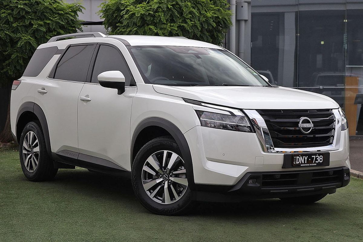 2024 Nissan Pathfinder Ti R53