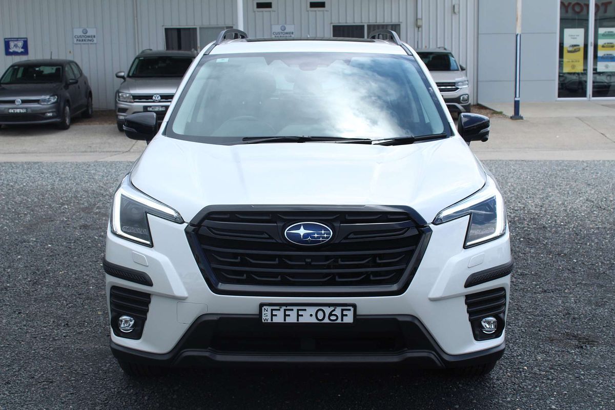 2023 Subaru Forester 2.5i-S 50 Years Edition S5
