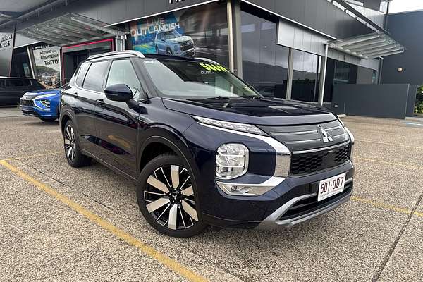 2025 Mitsubishi Outlander Exceed ZM