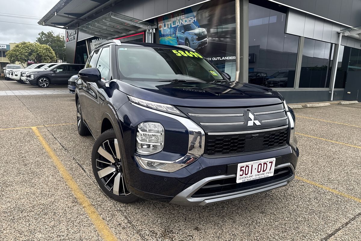 2025 Mitsubishi Outlander Exceed ZM