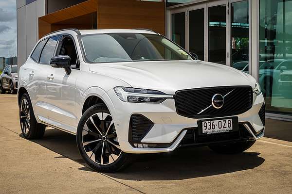 2025 Volvo XC60 Ultra B5 Dark