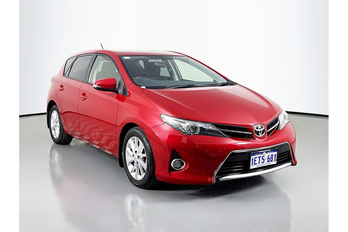 2015 Toyota Corolla Ascent Sport ZRE182R