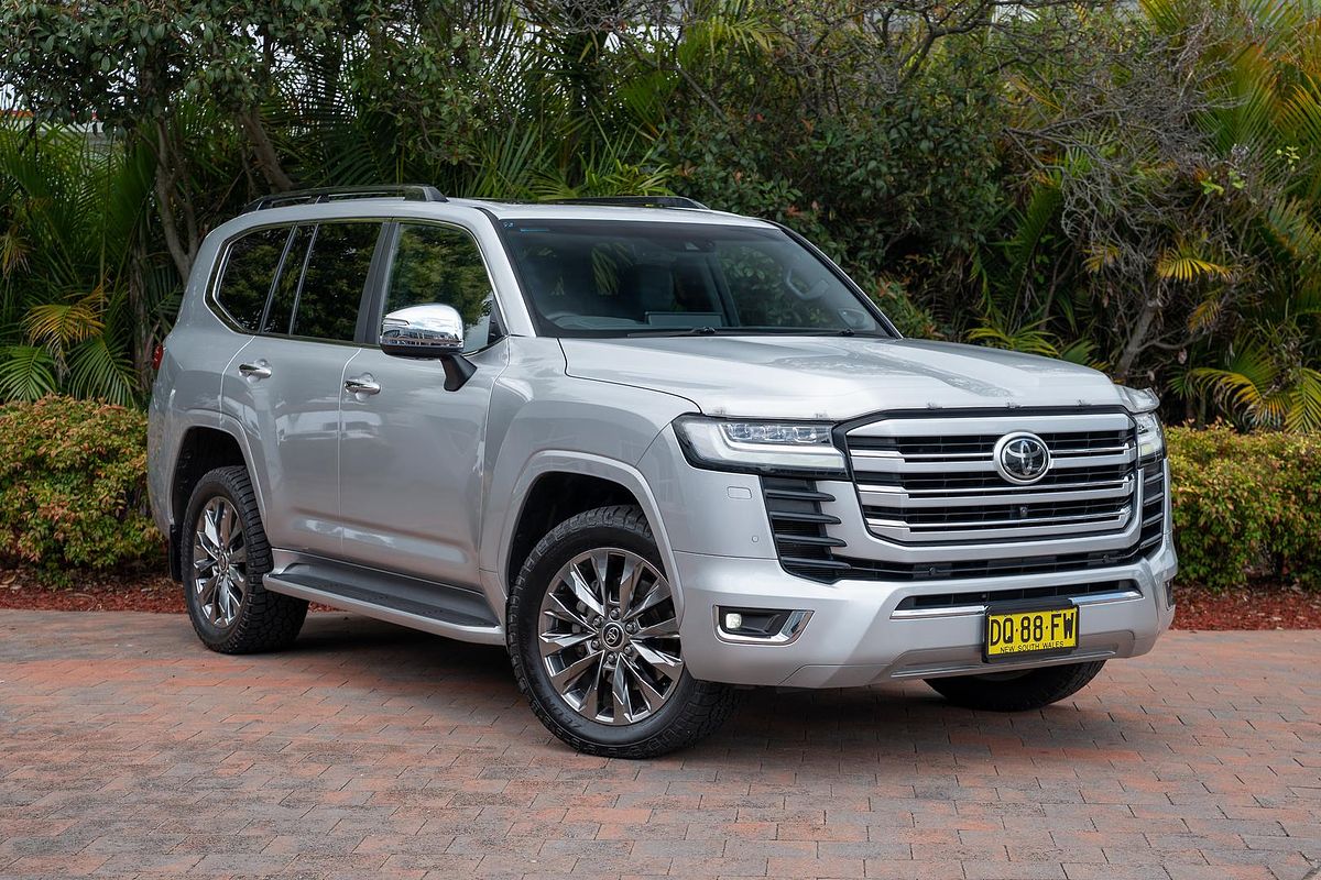 2022 Toyota Landcruiser Sahara ZX FJA300R