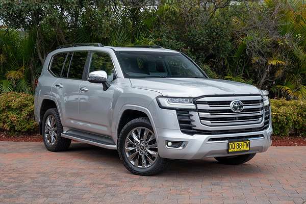 2022 Toyota Landcruiser Sahara ZX FJA300R