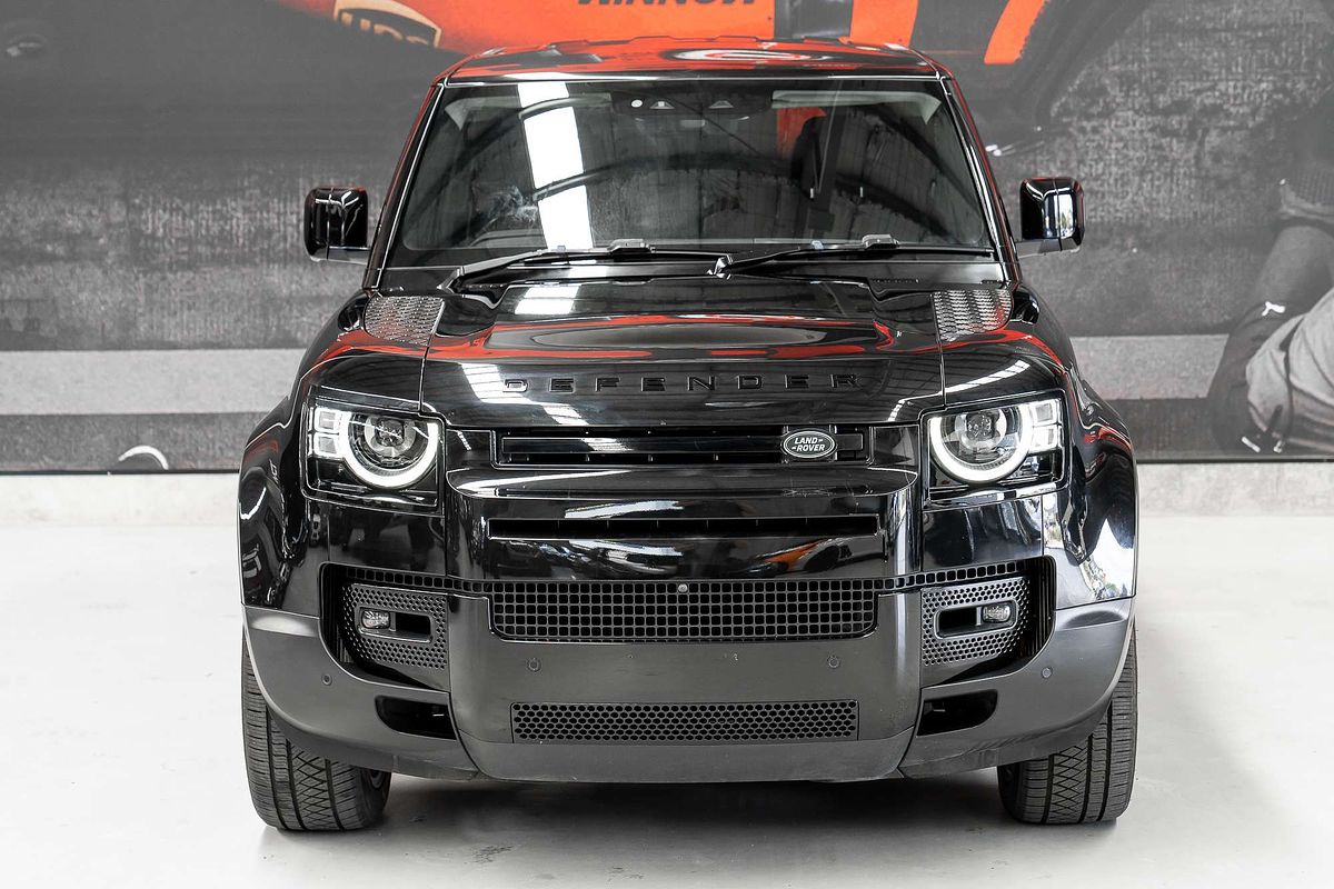 2020 Land Rover Defender 110 P400 SE L663