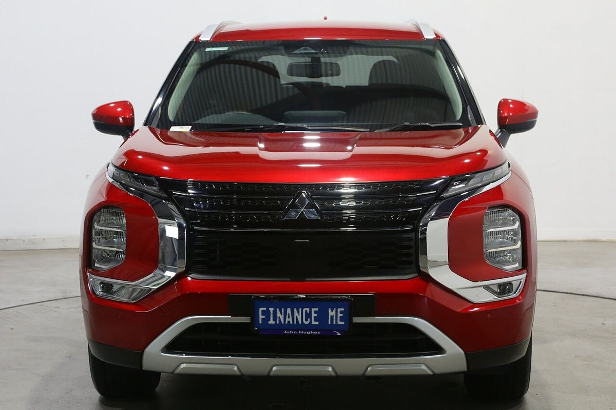 2024 Mitsubishi Outlander LS ZM