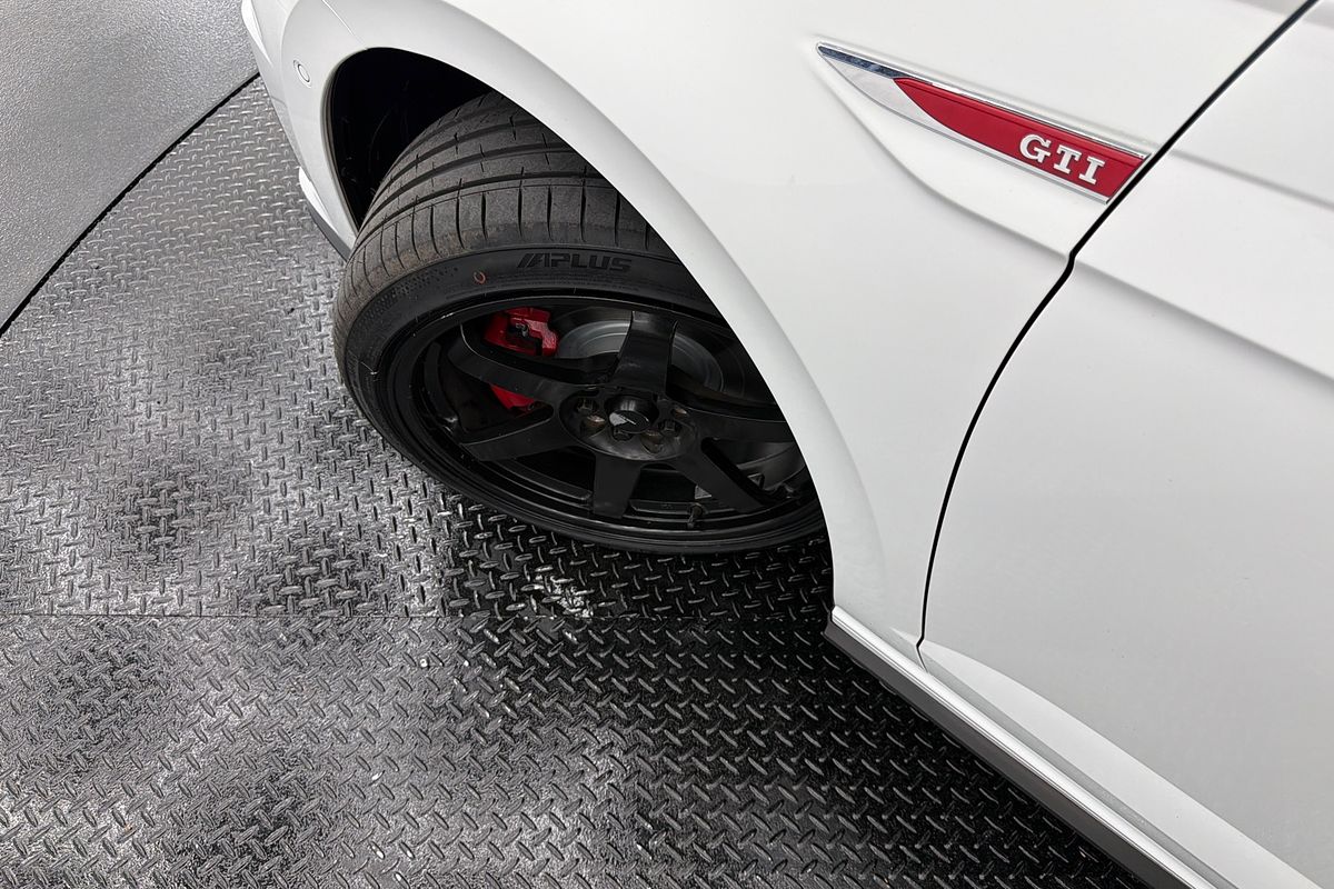 2020 Volkswagen Polo GTI AW