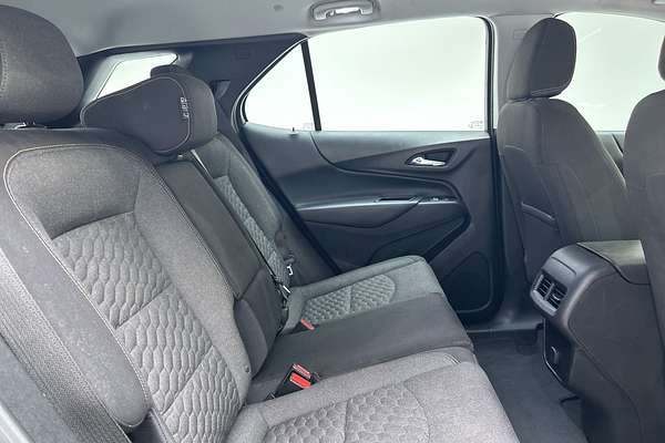 2017 Holden Equinox LS+ EQ thumb-11