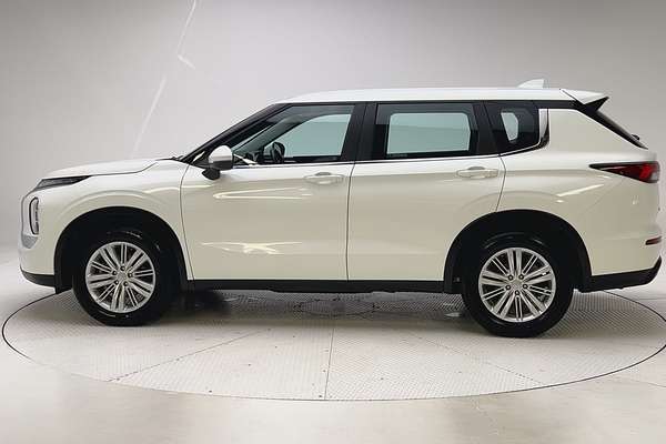 2024 Mitsubishi Outlander ES ZM thumb-4