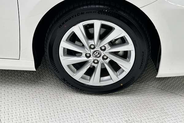2022 Toyota Camry Ascent AXVH70R thumb-9