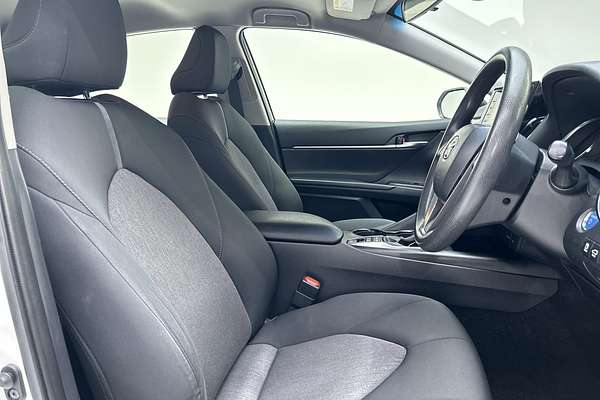 2022 Toyota Camry Ascent AXVH70R thumb-12
