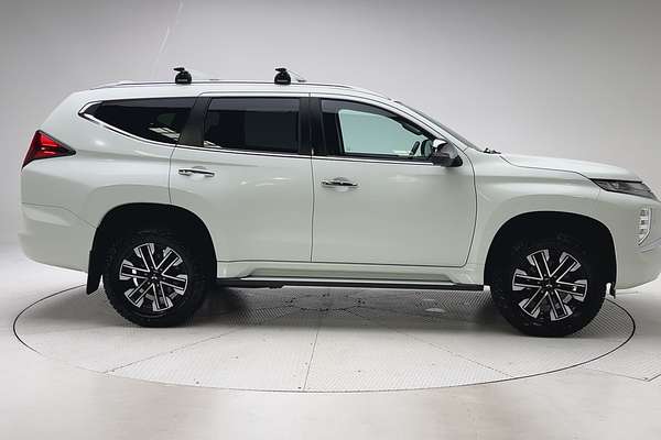 2020 Mitsubishi Pajero Sport Exceed QF thumb-8