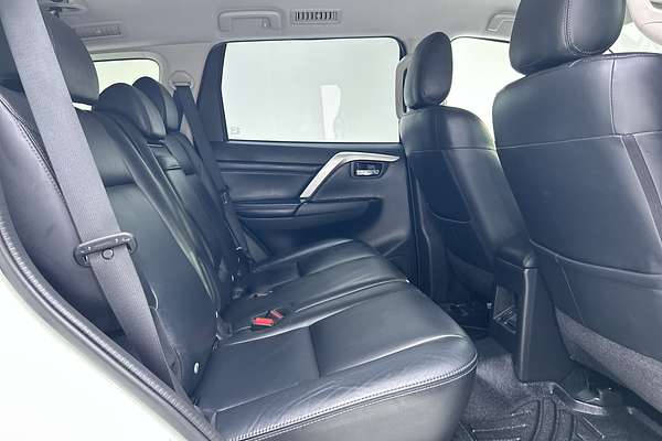 2020 Mitsubishi Pajero Sport Exceed QF thumb-11