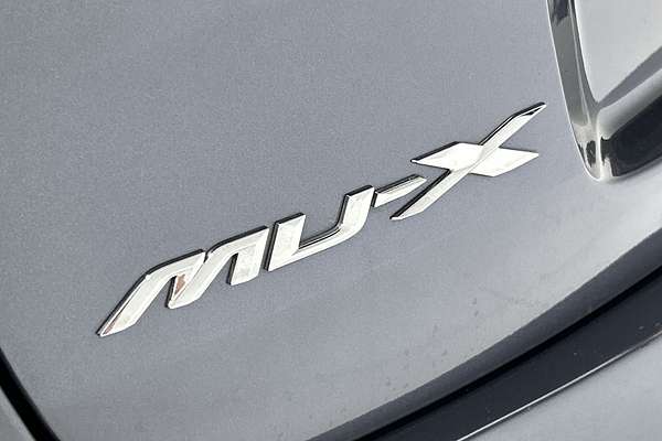 2022 Isuzu MU-X LS-T thumb-21