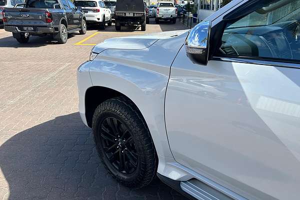 2022 Mitsubishi Pajero Sport GSR QF thumb-19