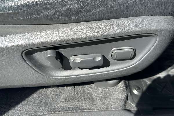 2022 Mitsubishi Pajero Sport GSR QF thumb-22