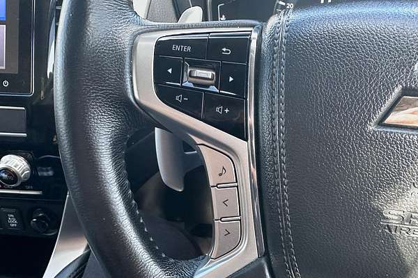 2022 Mitsubishi Pajero Sport GSR QF thumb-26