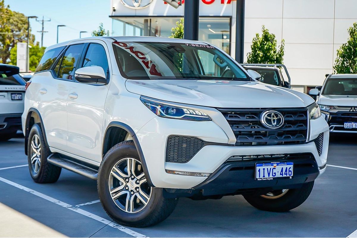 2022 Toyota Fortuner