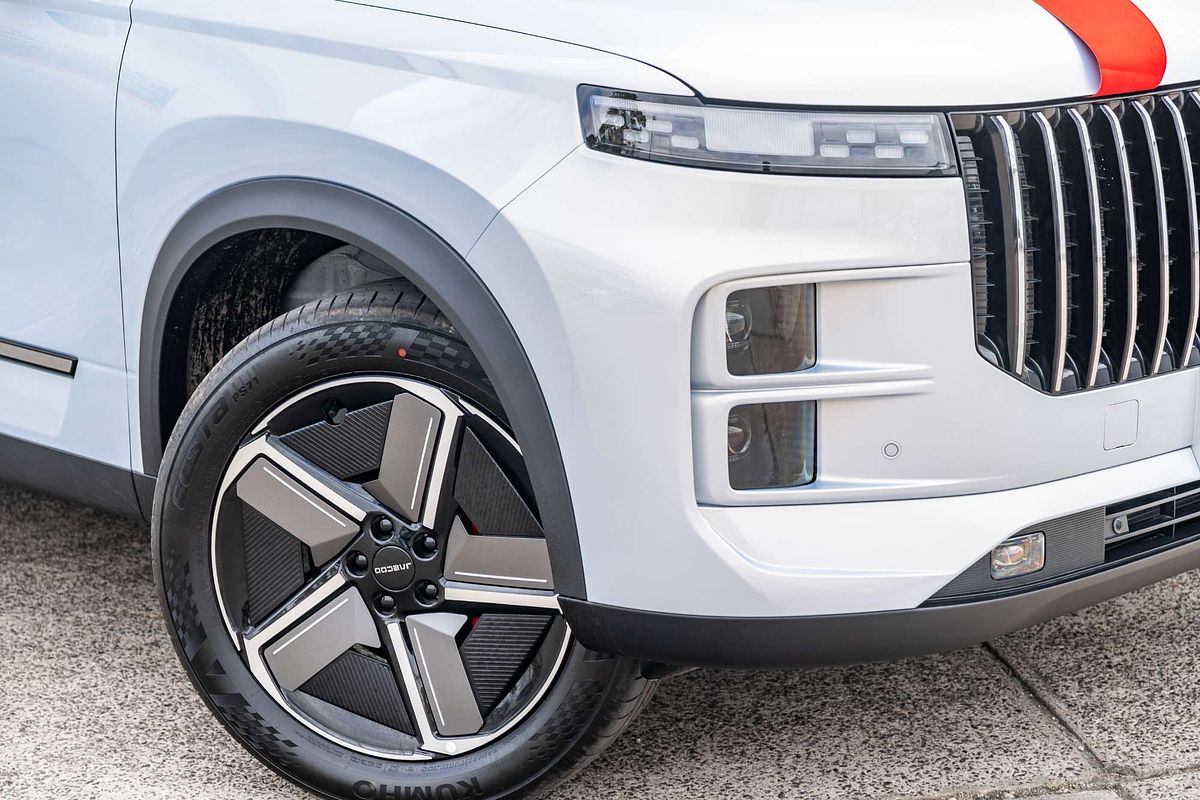 2025 Omoda Jaecoo J7 Summit FWD 1.5L T/P+DHT PHEV MY25