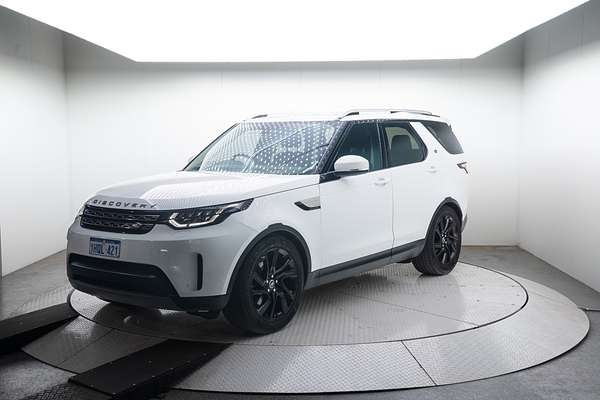 2018 Land Rover Discovery SD4 SE Series 5