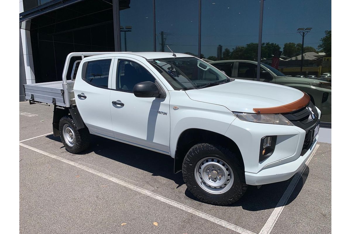 2019 Mitsubishi Triton GLX MR 4X4