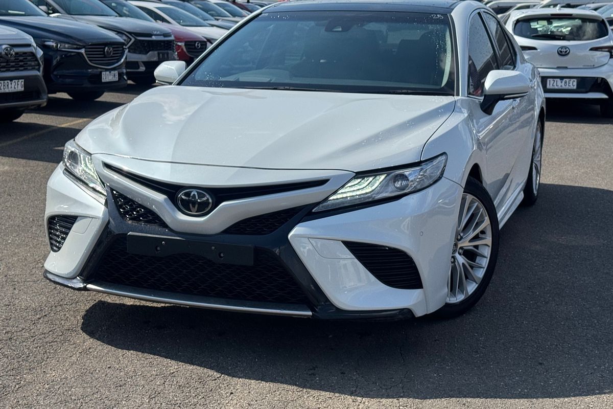 2018 Toyota Camry SL GSV70R