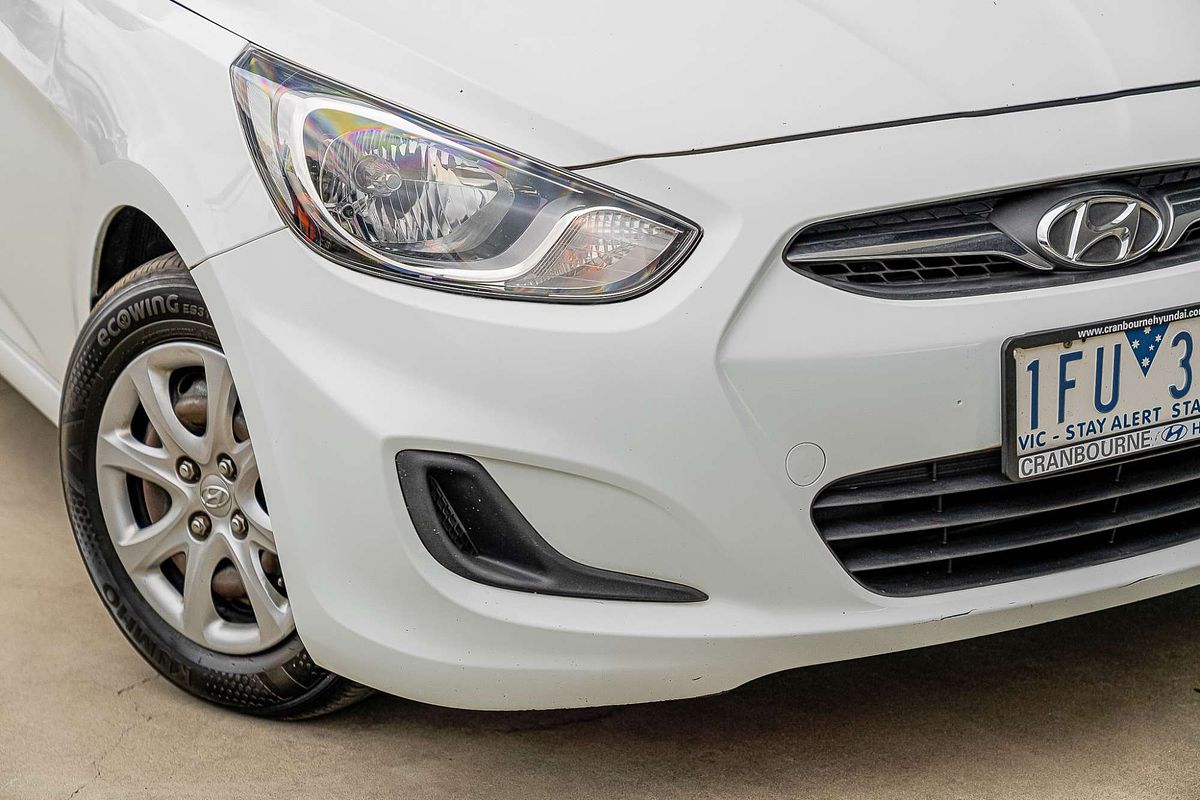 2014 Hyundai Accent Active RB2