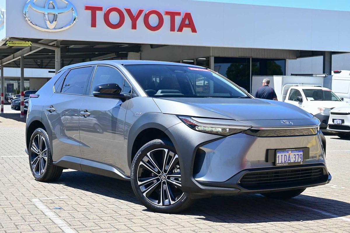 2024 Toyota bZ4X XEAM10R