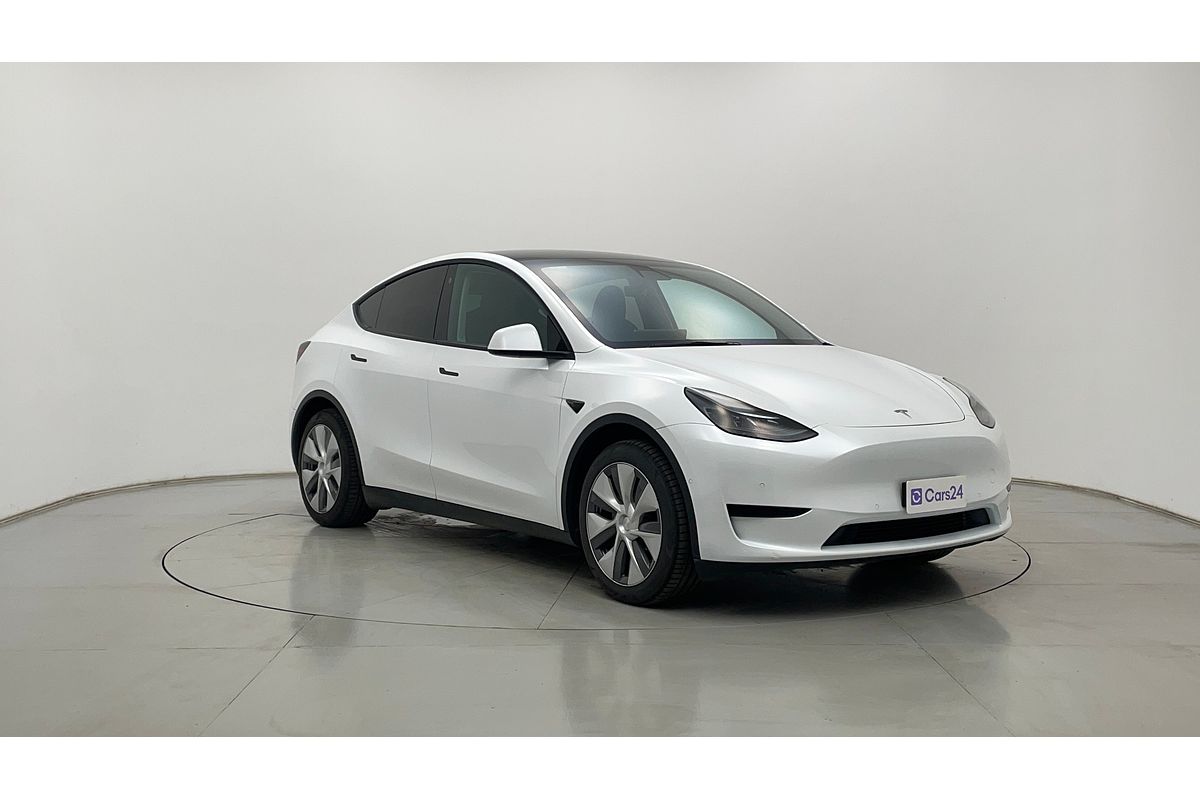 2022 Tesla Model Y Rear-Wheel Drive