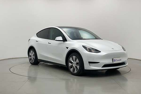 2022 Tesla Model Y Rear-Wheel Drive