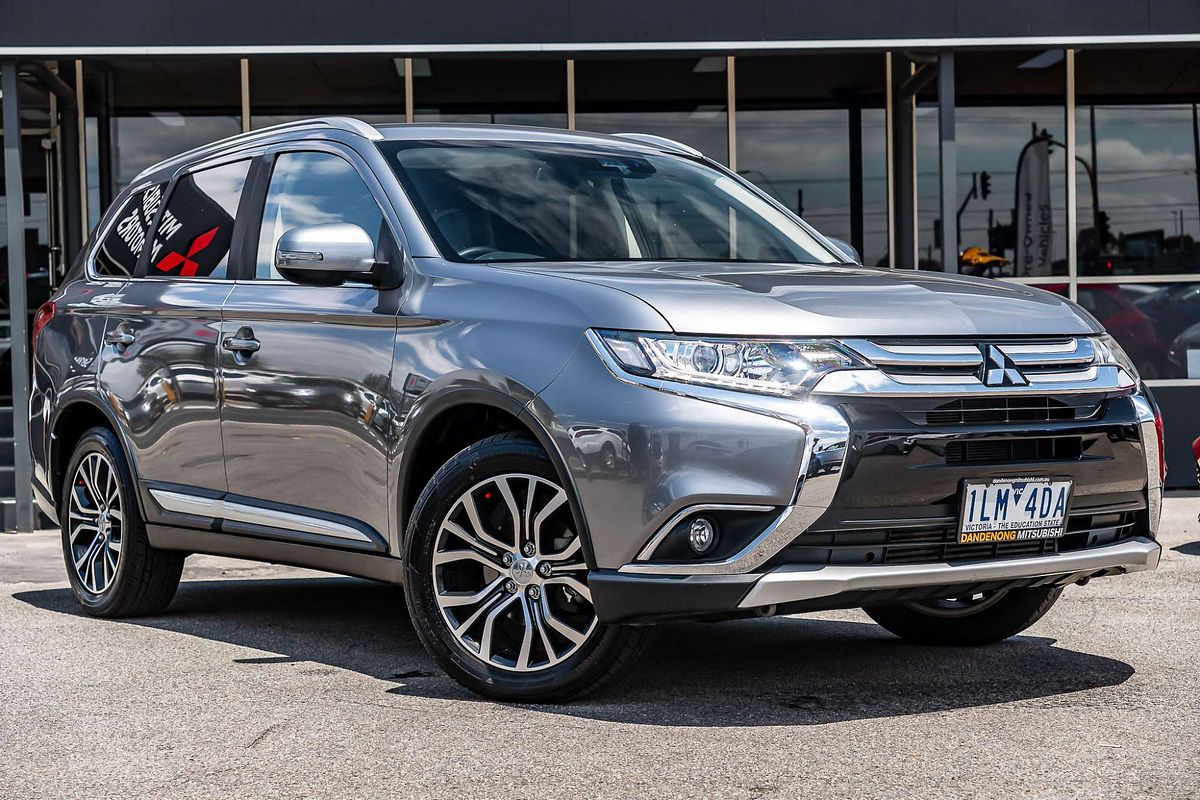 2017 Mitsubishi Outlander LS Safety Pack ZK