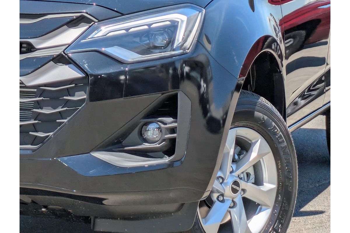 2025 Isuzu D-MAX LS-M 4X4