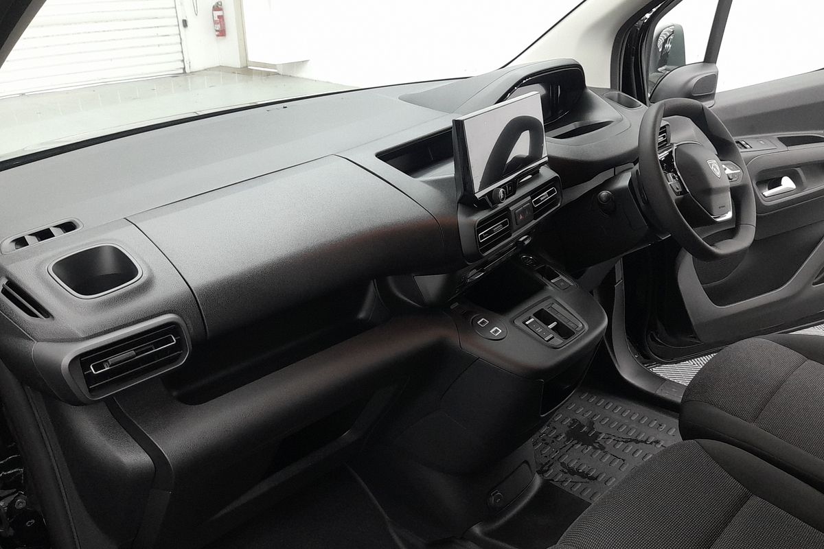 2025 Peugeot Partner Premium K9 SWB Low Roof