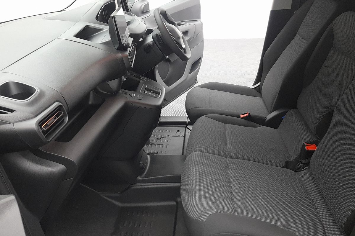 2025 Peugeot Partner Premium K9 SWB Low Roof