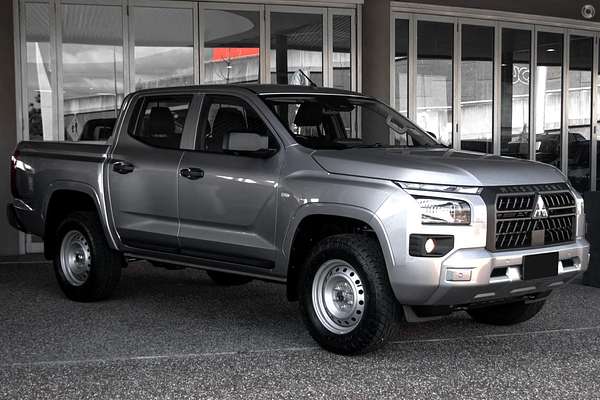 2025 Mitsubishi Triton GLX MV 4X4