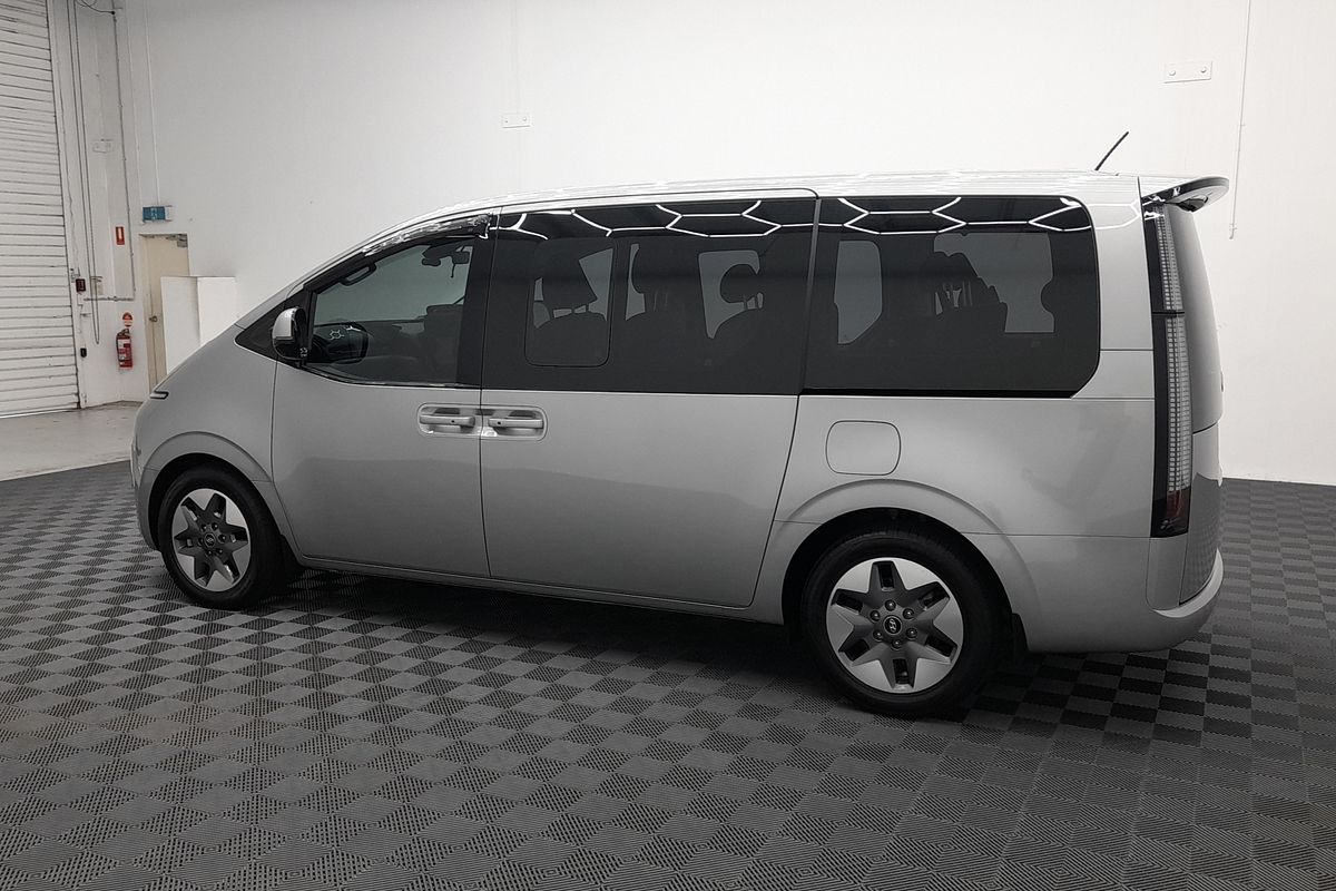 2022 Hyundai STARIA Highlander US4.V1