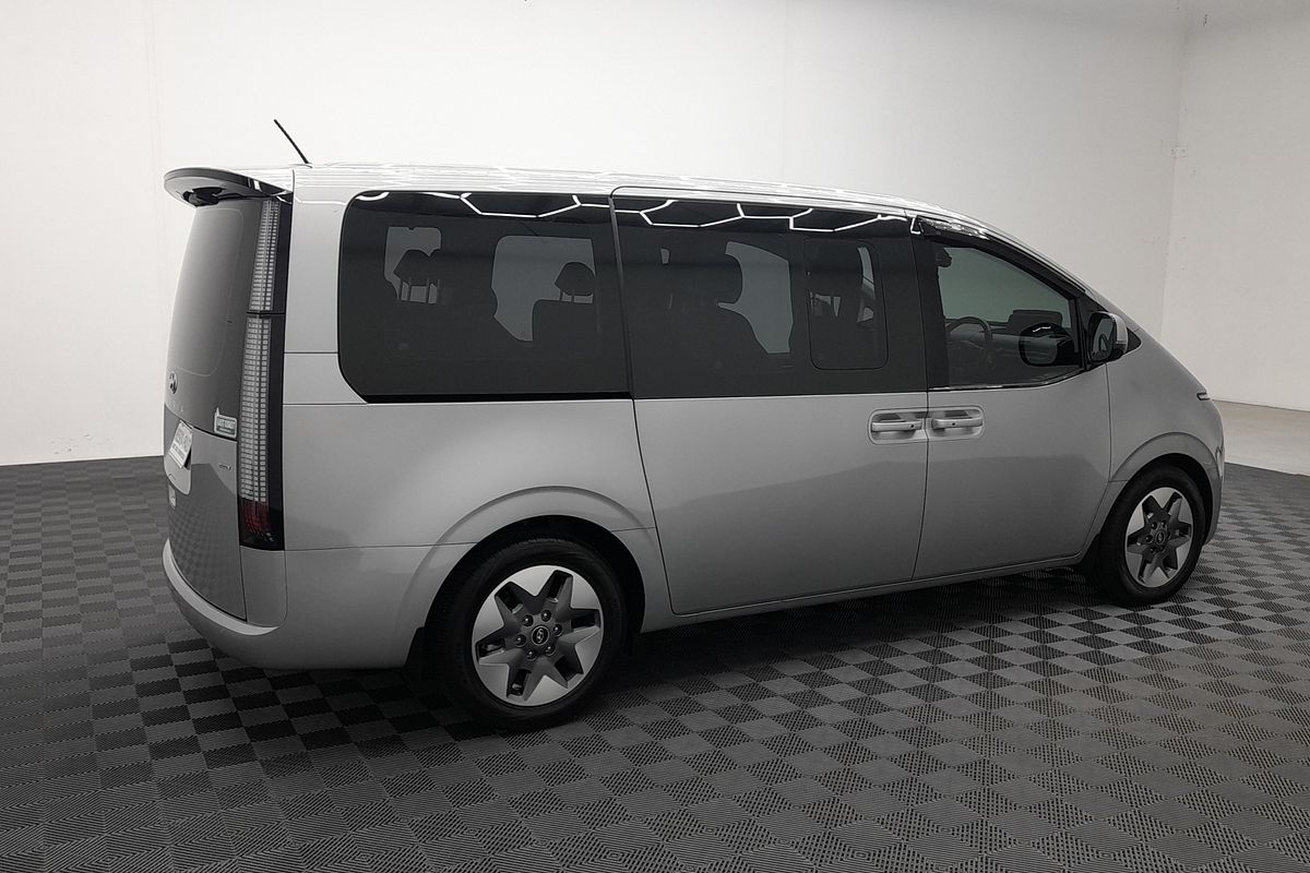 2022 Hyundai STARIA Highlander US4.V1