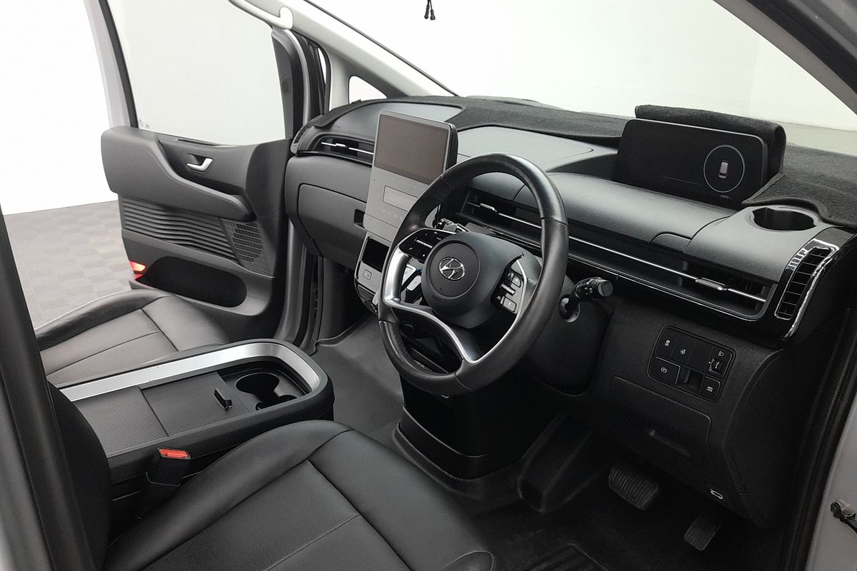 2022 Hyundai STARIA Highlander US4.V1