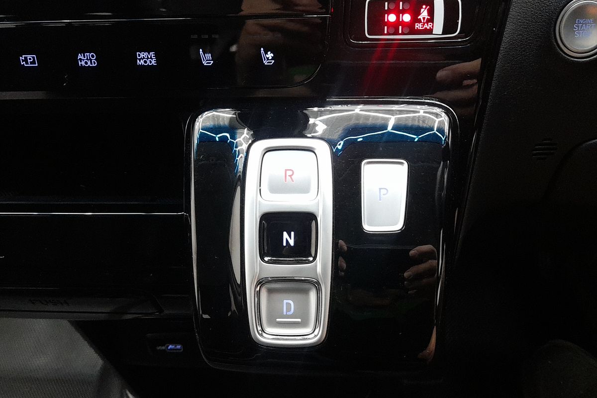 2022 Hyundai STARIA Highlander US4.V1