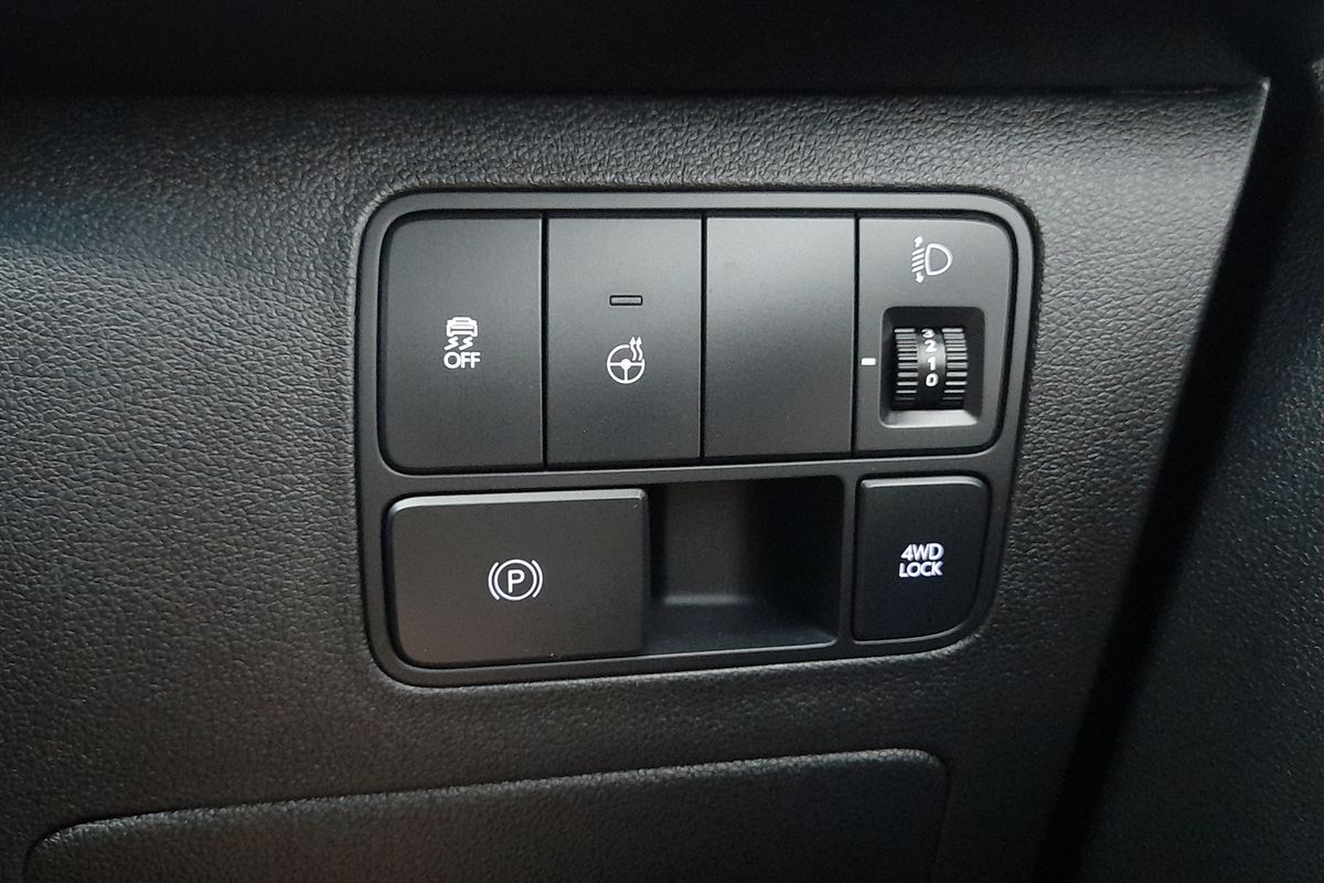 2022 Hyundai STARIA Highlander US4.V1