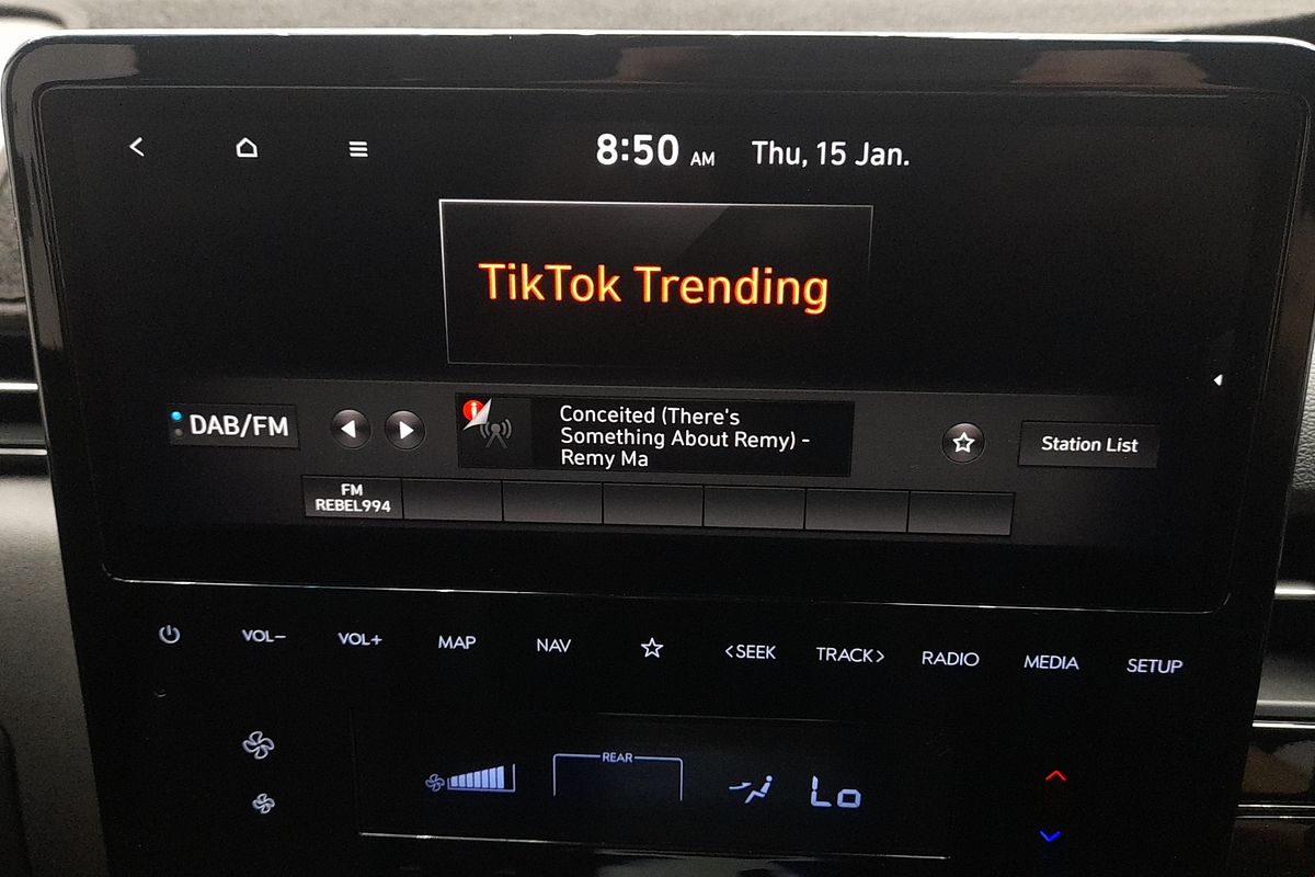 2022 Hyundai STARIA Highlander US4.V1