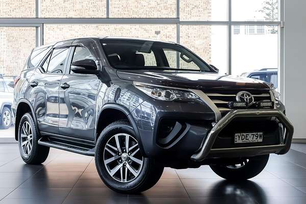 2015 Toyota Fortuner GX GUN156R