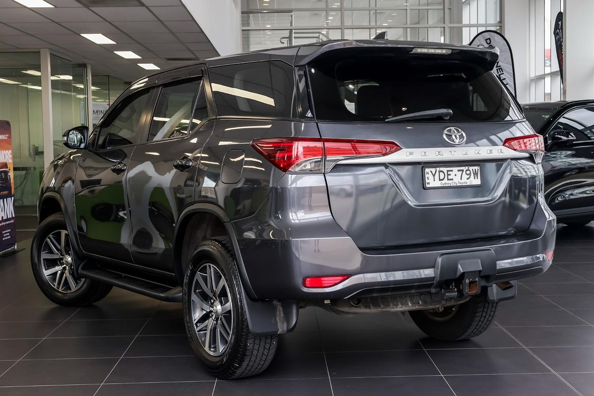 2015 Toyota Fortuner GX GUN156R