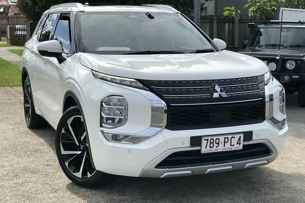 2021 Mitsubishi Outlander Exceed ZM