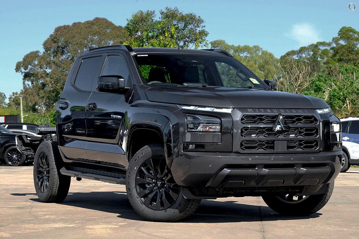 2025 Mitsubishi Triton GSR MV