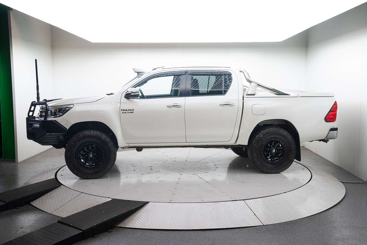 2015 Toyota Hilux SR5 GUN126R 4X4