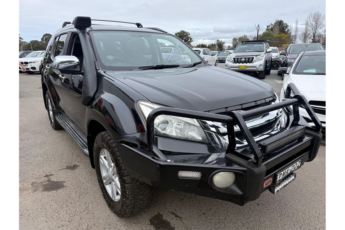 2016 Isuzu MU-X LS-T