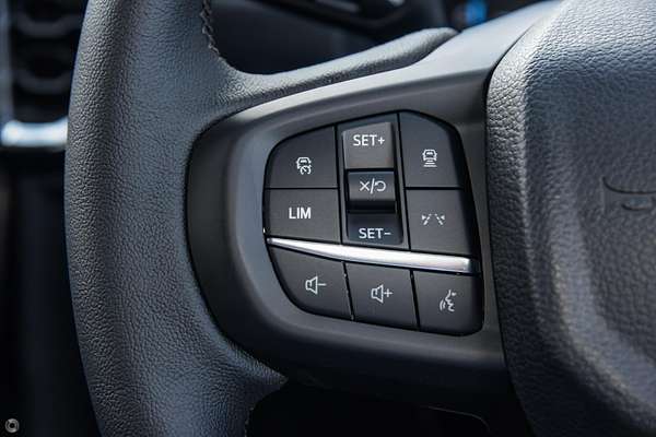 2024 Ford Everest Sport 3.0L thumb-11