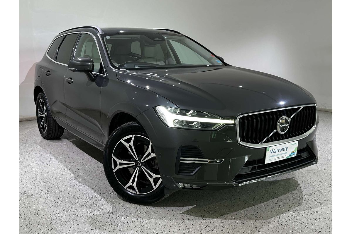 2021 Volvo XC60 B5 Momentum